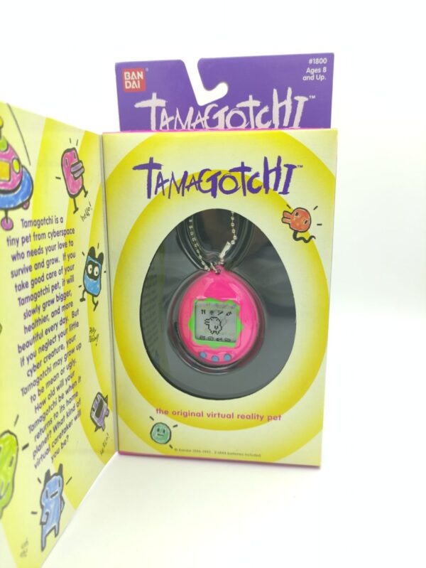Tamagotchi Original P1/P2 Pink w/ green Bandai 1997 English Boutique-Tamagotchis 2