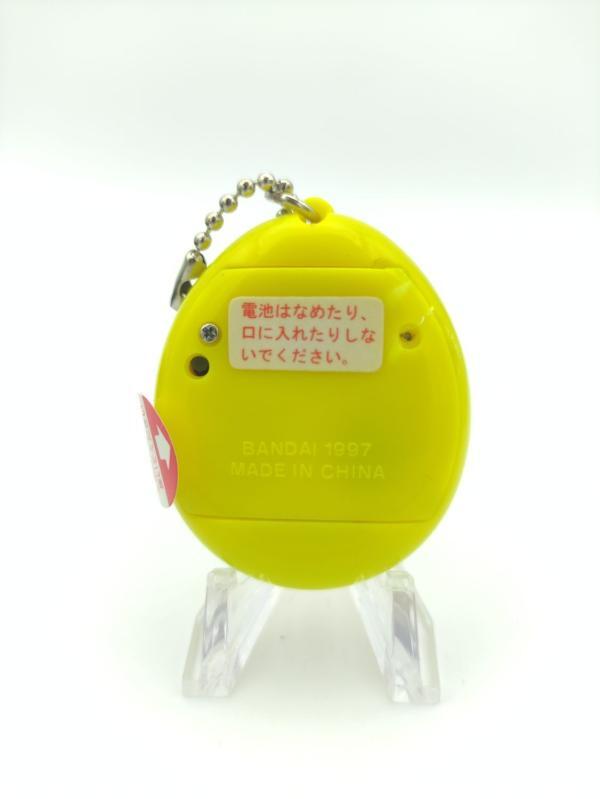 Tamagotchi Original P1/P2 Yellow w/orange Bandai 1997 japan Buy-Tamagotchis 5