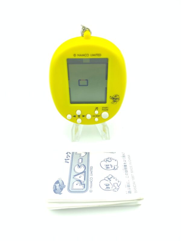Bandai Pac Man LCD Mame Game Yellow with Guide 1997 Boutique-Tamagotchis 2
