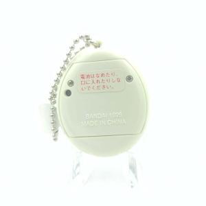 Tamagotchi Original P1/P2 White Original Bandai 1997 Japan Buy-Tamagotchis 2