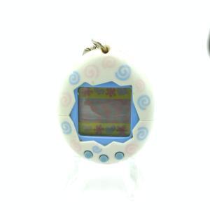 Tamagotchi Original P1/P2 White w/ spirals Bandai 1997 Buy-Tamagotchis