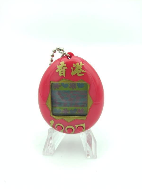 Tamagotchi V1 Honk Kong Edition Bandai 1998 Red Buy-Tamagotchis 2