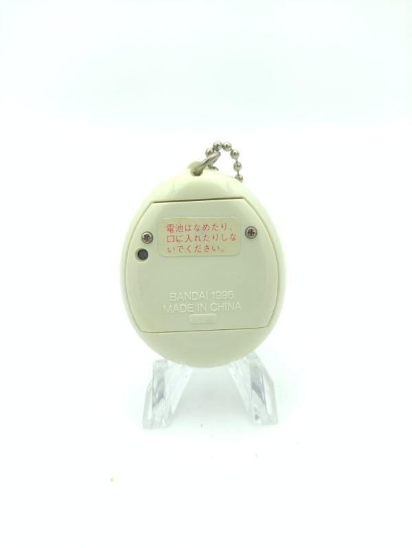 Tamagotchi Original P1/P2 White Original Bandai 1997 Buy-Tamagotchis 3