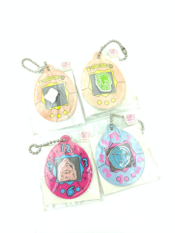 Lot 4 Tamagotchi Pin Pin’s Badge Goodies Bandai Boutique-Tamagotchis