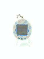 Tamagotchi Original P1/P2 White w/ spirals Bandai 1997 Virtual pet Buy-Tamagotchis 3