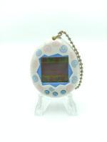 Tamagotchi Original P1/P2 White w/ spirals Bandai 1997 Virtual pet Buy-Tamagotchis 3