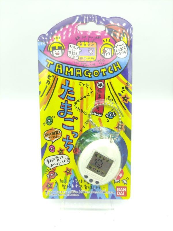 Tamagotchi Original P1/P2 White  Bandai 1997 Virtual pet Boutique-Tamagotchis