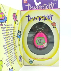 Tamagotchi Original P1/P2 blue w/ pink Bandai 1997 English Boutique-Tamagotchis 4