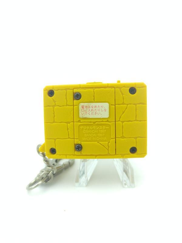 Digimon Digivice Digital Monster Ver 1 yellow w/ grey Bandai Buy-Tamagotchis 3