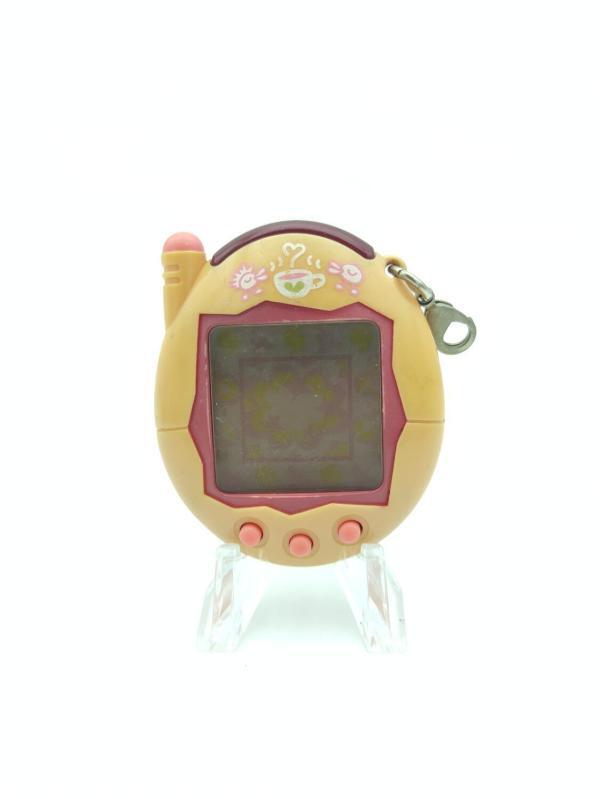 Tamagotchi Keitai Kaitsuu! Tamagotchi Plus Akai Milk Cocoa Buy-Tamagotchis 2