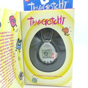 Tamagotchi Original P1/P2 Silver w/ black Bandai Boutique-Tamagotchis 5