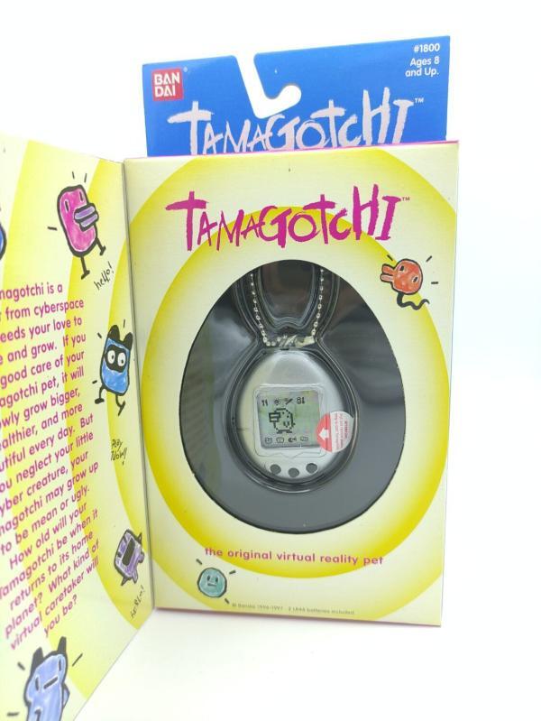 Tamagotchi Original P1/P2 Silver Bandai Boutique-Tamagotchis