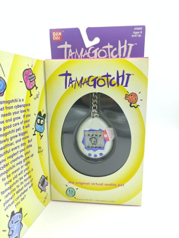Tamagotchi Original P1/P2 white w/ blue Bandai 1997 English Buy-Tamagotchis 2