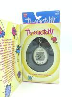 Tamagotchi Original P1/P2 White w/ grey Bandai 1997 English Buy-Tamagotchis 3