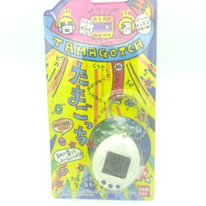 Tamagotchi Original P1/P2 Clear White Original Bandai 1997 Boutique-Tamagotchis 4