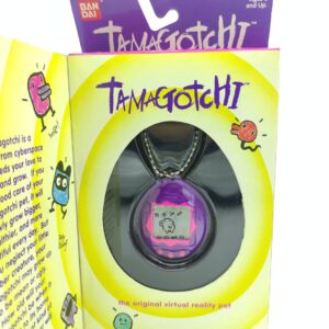 Tamagotchi Original P1/P2 purple w/ pink Bandai 1997 English Boutique-Tamagotchis 5