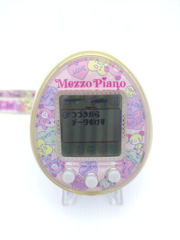 Bandai Tamagotchi 4U Color Royal Mezzo Piano plate virtual pet