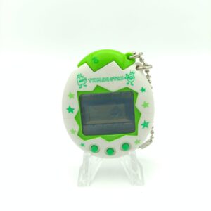 Tamagotchi Osutchi Mesutchi White w/ green Bandai japan Boutique-Tamagotchis 5