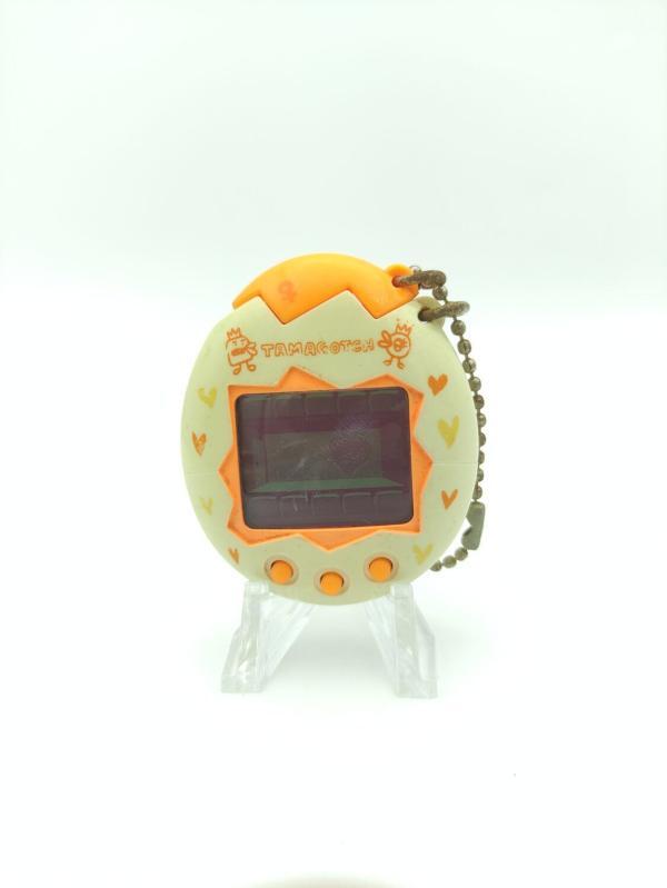 Tamagotchi Osutchi Mesutchi White w/ orange Bandai japan Buy-Tamagotchis 2
