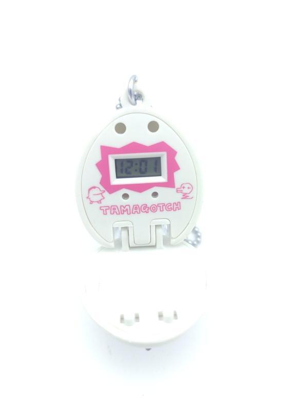 Tamagotchi Bandai Clock 1996 white Buy-Tamagotchis 3 Tamagotchi Bandai Clock 1996 white Buy-Tamagotchis 3