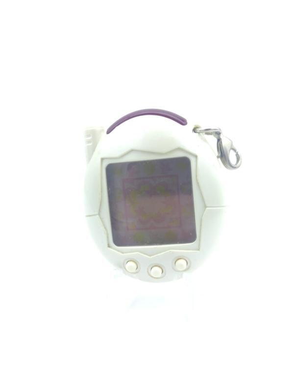 Tamagotchi Keitai Kaitsuu! Tamagotchi Plus Pearl White Bandai Buy-Tamagotchis 2