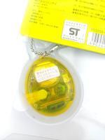 Tamagotchi Original P1/P2 clear yellow Bandai 1997 Buy-Tamagotchis 4