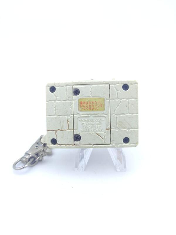 Digimon Digivice Digital Monster Ver 2 White with orange Bandai Buy-Tamagotchis 3