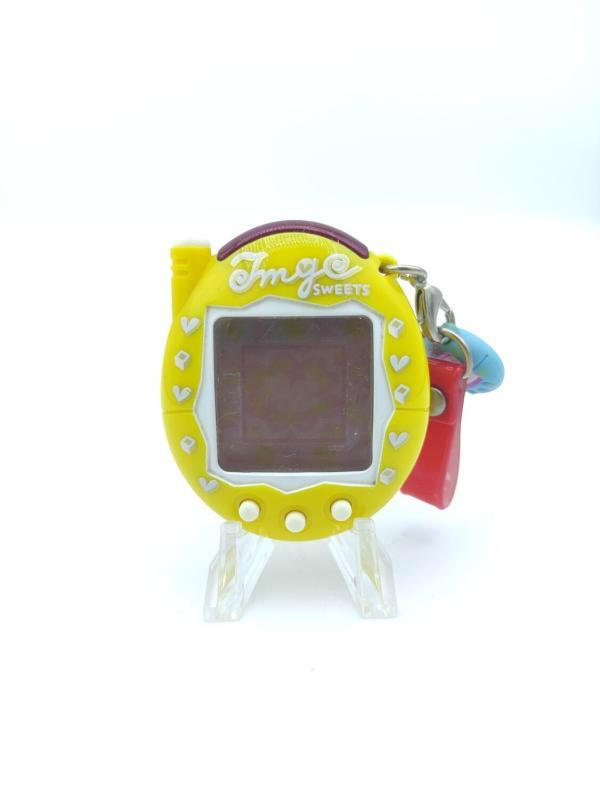 Tamagotchi Keitai Kaitsuu! Tamagotchi Plus Akai Caramel Bandai Yellow Buy-Tamagotchis 2