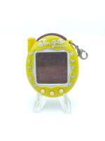 Tamagotchi Keitai Kaitsuu! Tamagotchi Plus Akai Caramel Bandai Yellow Buy-Tamagotchis 3