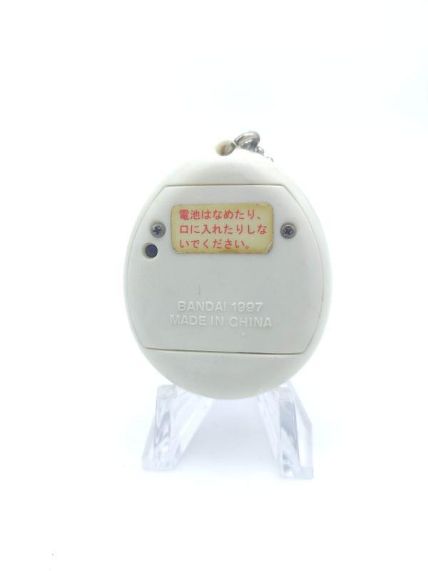 Tamagotchi Original P1/P2 White w/ spirals Bandai 1997 Virtual pet Buy-Tamagotchis 3