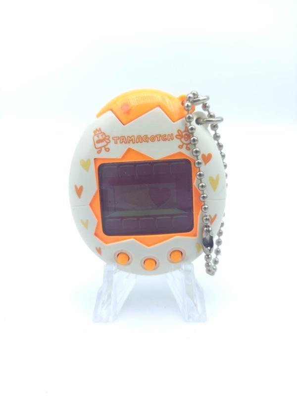 Tamagotchi Osutchi Mesutchi White w/ orange Bandai japan Buy-Tamagotchis 2