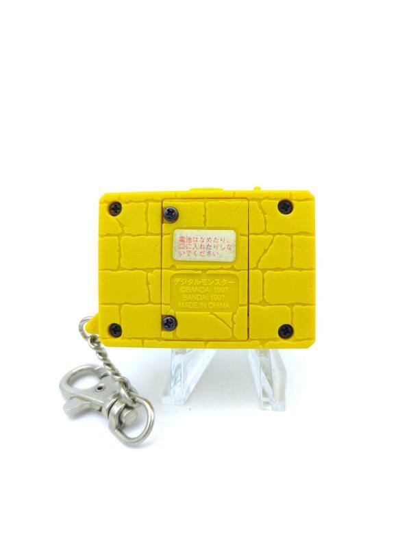 Digimon Digivice Digital Monster Ver 1 yellow w/ grey Bandai Buy-Tamagotchis 3