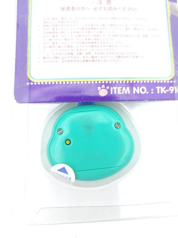 RakuRaku Dinokun Dinkie Dino White Pocket Game Virtual Pet Green Buy-Tamagotchis 4