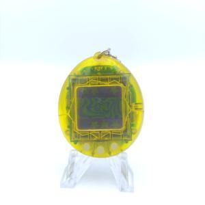 Tamagotchi Original P1/P2 Clear yellow Bandai 1997 Buy-Tamagotchis