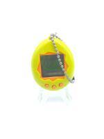 Tamagotchi Original P1/P2 Yellow w/ orange Bandai 1997 Buy-Tamagotchis 3