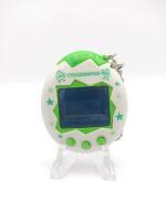Tamagotchi Osutchi Mesutchi White w/ green Bandai japan Buy-Tamagotchis 3
