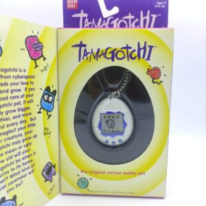 Tamagotchi Original P1/P2 Clear blue Bandai 1997 boxed Boutique-Tamagotchis 5