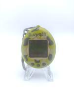 Tamagotchi Original P1/P2 green camo Bandai 1997 English Buy-Tamagotchis 3