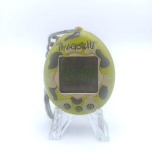 Tamagotchi Original P1/P2 green camo Bandai 1997 English Buy-Tamagotchis