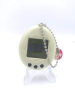 Tamagotchi Original P1/P2 White Original Bandai 1997 Buy-Tamagotchis 3