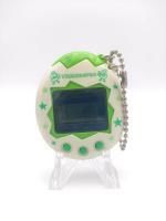 Tamagotchi Osutchi Mesutchi White w/ green Bandai japan Buy-Tamagotchis 3