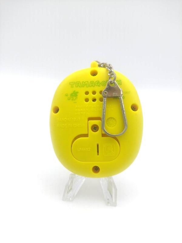 Tamagotchi BANDAI Mame Game 2 Yellow Jaune Buy-Tamagotchis 3