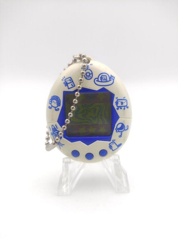 Tamagotchi Original P1/P2 White w/ blue Original Bandai 1997 Buy-Tamagotchis 2