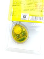 Tamagotchi Original P1/P2 clear yellow Bandai 1997 Boutique-Tamagotchis 4