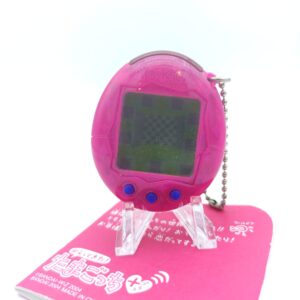 Tamagotchi Plus Connection Version 1 Yellow bandai Boutique-Tamagotchis 5