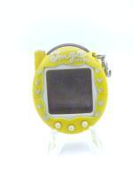 Tamagotchi Keitai Kaitsuu! Tamagotchi Plus Akai Caramel Bandai Yellow Buy-Tamagotchis 3