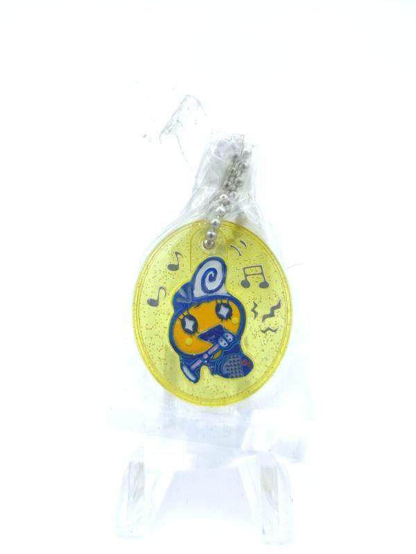 Tamagotchi Bandai Keychain Karaoke yellow memetchi Porte clé Buy-Tamagotchis 2