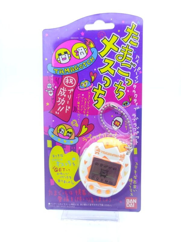 Tamagotchi Osutchi Mesutchi White w/ orange Bandai japan boxed Boutique-Tamagotchis