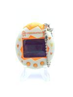 Tamagotchi Osutchi Mesutchi White w/ orange Bandai japan Buy-Tamagotchis 3