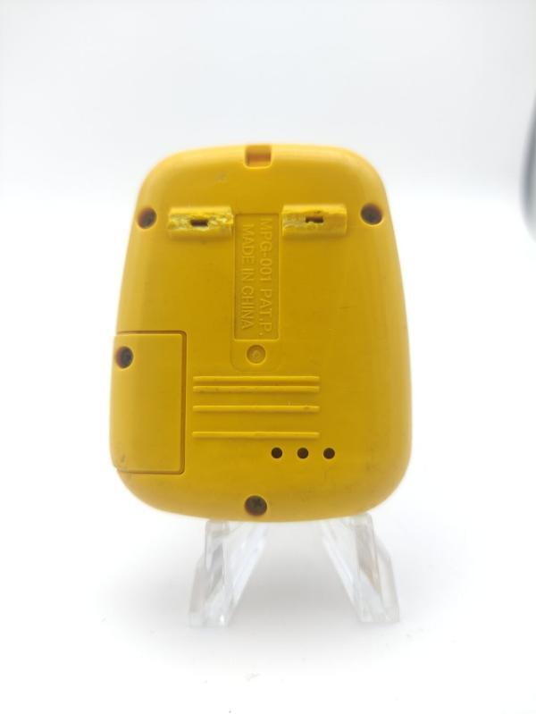 Nintendo Pokemon Pikachu Pocket Game Virtual Pet 1998 Pedometer Buy-Tamagotchis 3